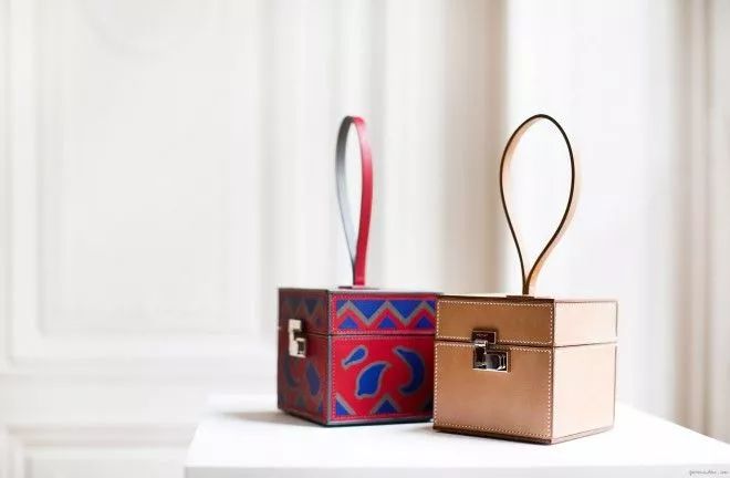 适合工薪阶层背的包,不同收入的仙女都适合背什么包