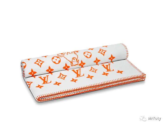 保暖抗风还能凹造型，今年这件单品可能是有毒！