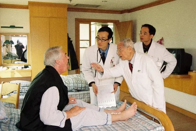 怀念邓铁涛老师,国医大师邓铁涛死