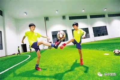 约你吗原视频,2019海南琼中国际青少年足球