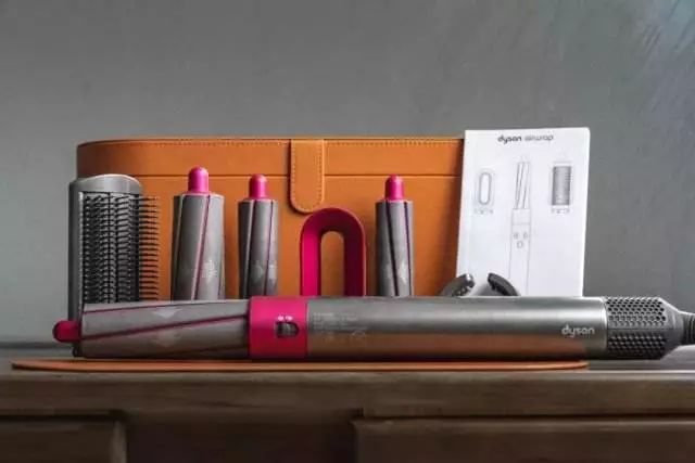 西安要开锦鲤大会了！戴森、SK2、迪奥直接送！全场美食免费吃！