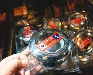 不锈钢碗和陶瓷碗哪个容易脏,什么材质的碗容易清洗