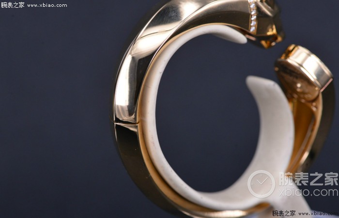 cartier卡地亚猎豹系列18k金腕表,cartier猎豹手镯腕表