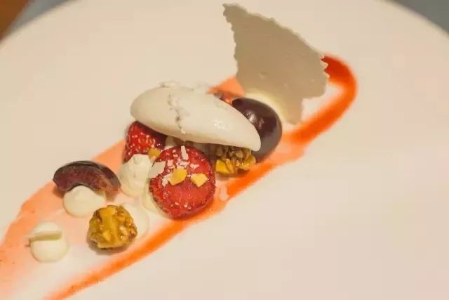 米其林黑珍珠餐厅南京,南京金鹰米其林餐厅