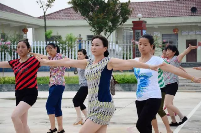 跳舞人的毛病,跳舞的人有哪些病