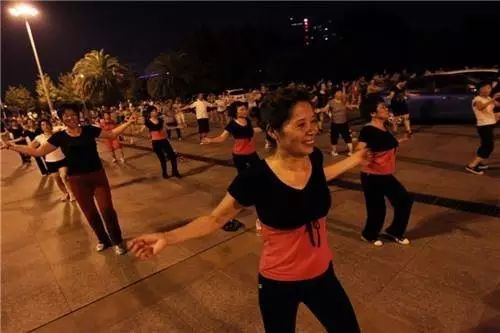 跳舞人的毛病,跳舞的人有哪些病