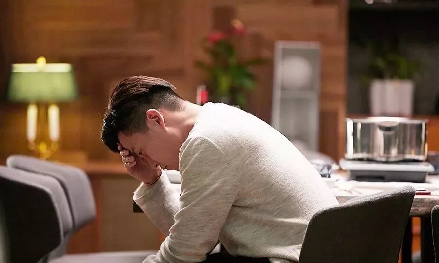 这个生活习惯相当于“慢性自杀”，90%的人都中招了