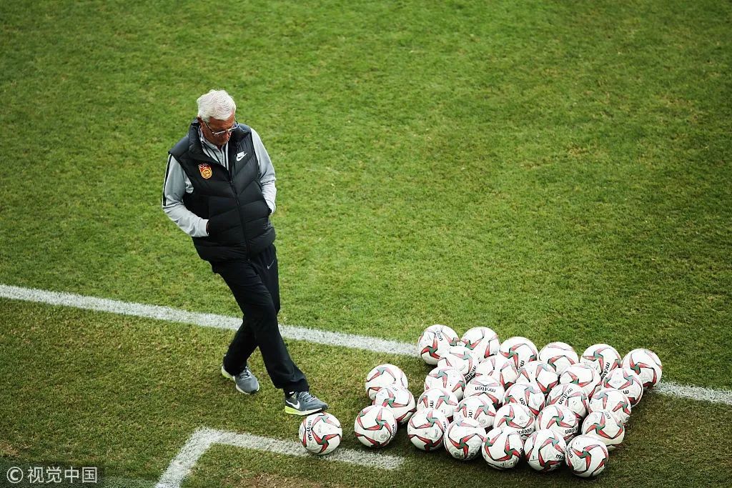 国足十大经典停球,张呈栋国足