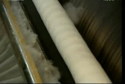 为什么塑料瓶可以卖钱,塑料瓶和塑料袋能做衣服用吗