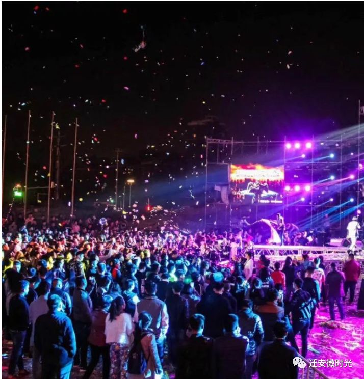 沧州成为河北焦点了2019“鼓楼嘉年华”暨第二届新华区春节民俗文化节通告，大年初二将于鼓楼广场盛大开幕，速来领福利！