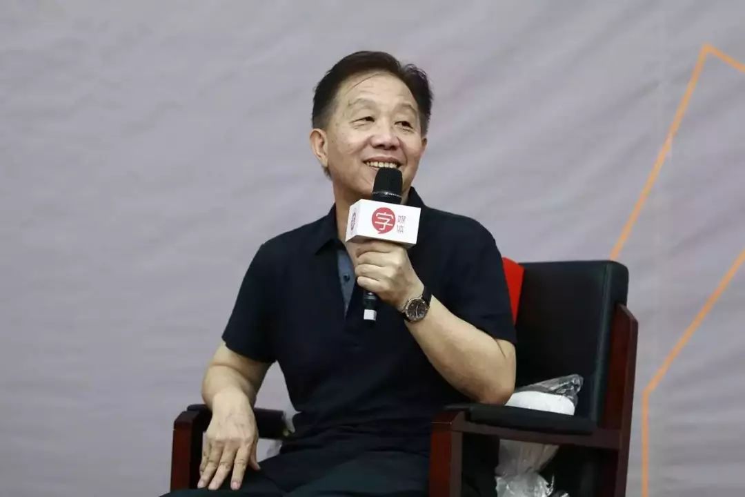 从1998年到2019年,2000-2019年十大流行语