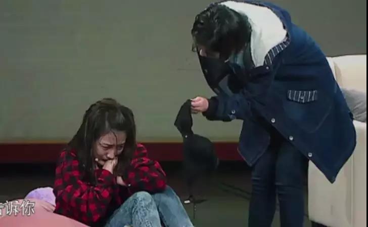 吴谨言被吓哭,皓镧传吴谨言被蝎子咬是哪一集