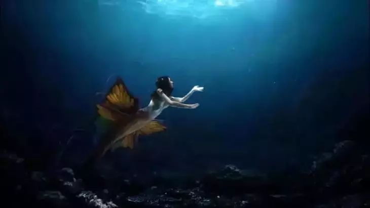 去看美人鱼咯，168元抢极地海洋世界一大一小超值套餐！