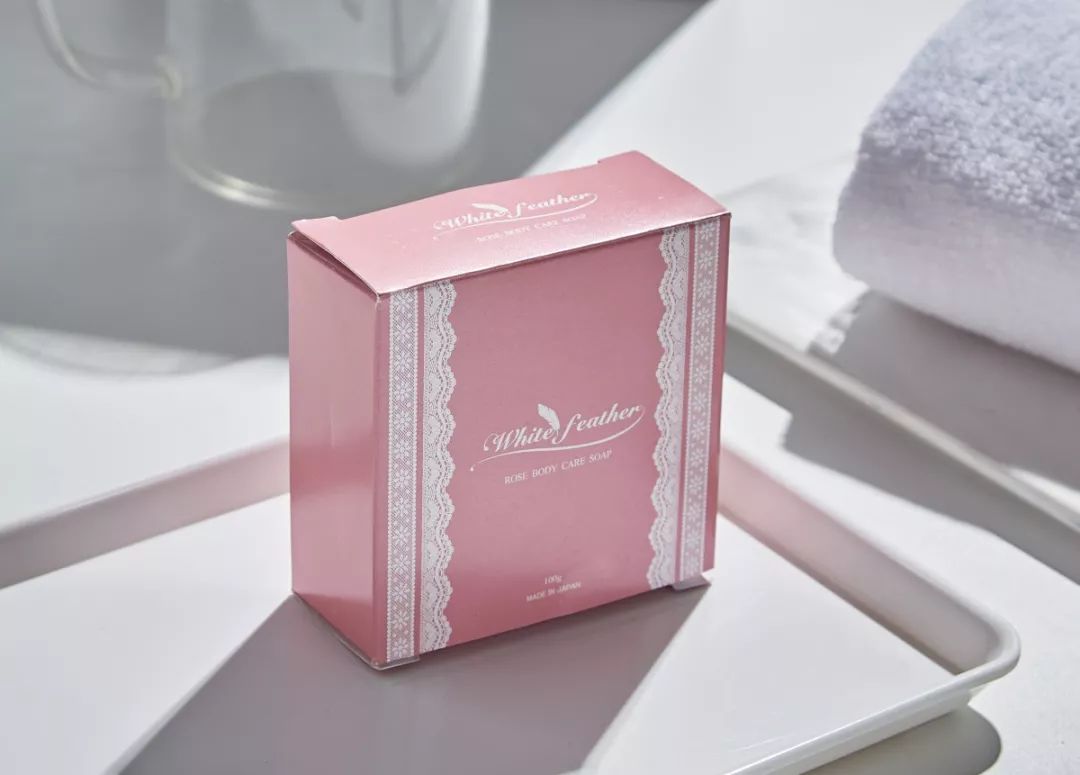 用它洗澡不用搓就干净,用它洗澡持久留香