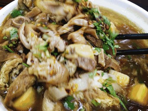 北京脏摊麻辣烫小吃,北京脏摊卤煮