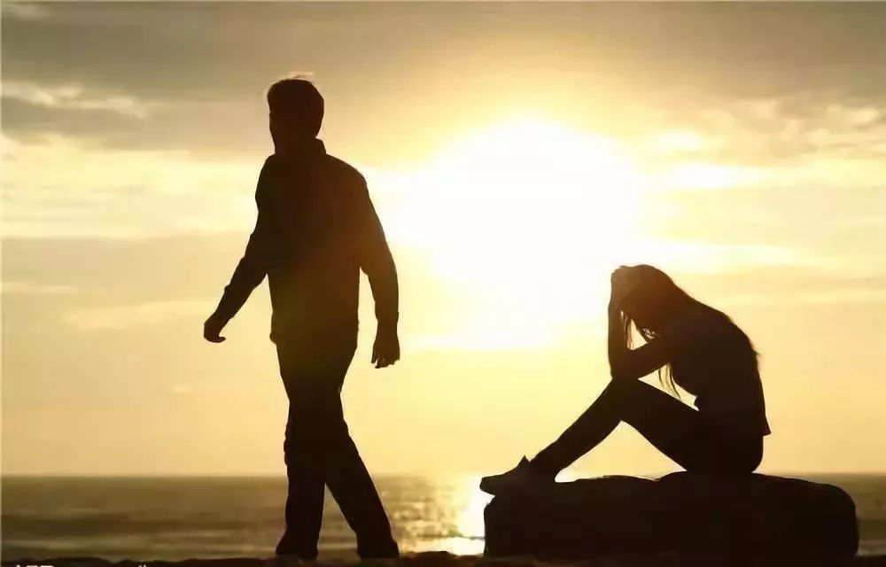 承德一失恋男子深夜竟在火神庙做出这种事！