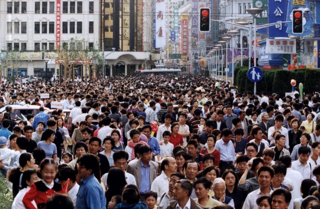 10年前的上海和今天的上海,1990的上海图文