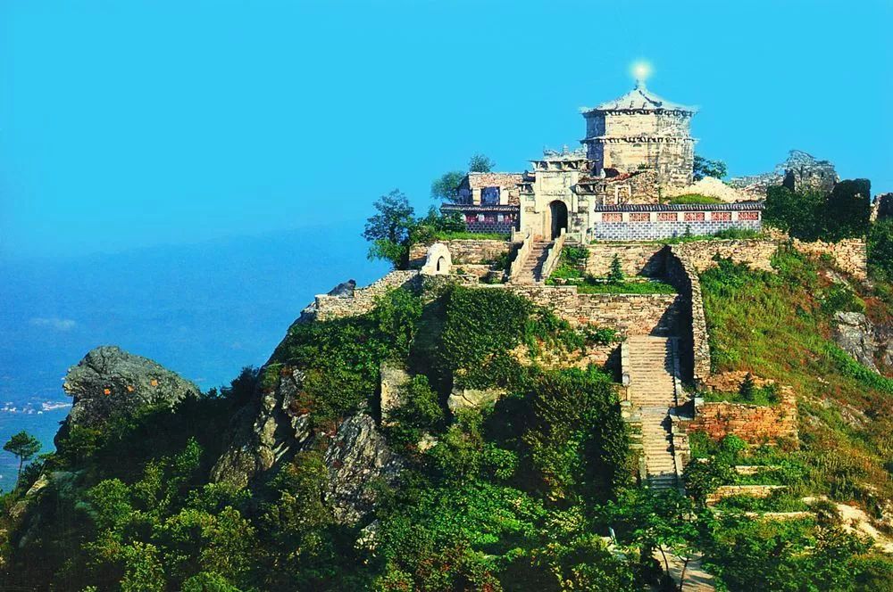 3月终于要放晴啦！出门赏花看剧，这里有攻略