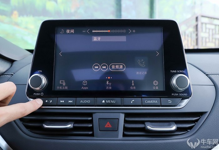 天籁2024款2.0自吸悦享版试驾,新款天籁2024款2.0自吸试驾