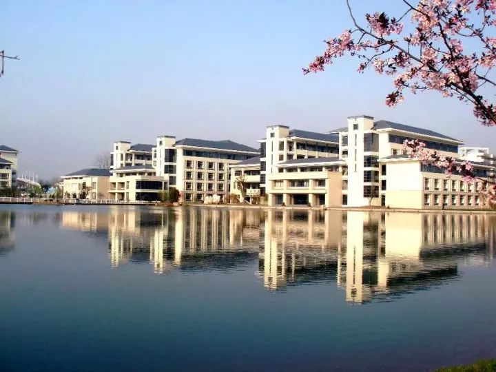 南京高校图片,南京偏僻区域