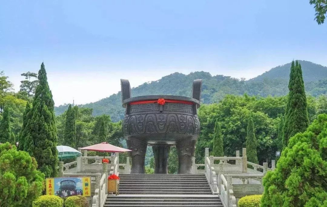 来吧！侧田、黄凯芹邀你到鼎湖一起过大年！