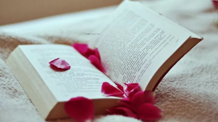 这位老师太“绝”了，把单词编成三字经，让学生1天记住500个单词！