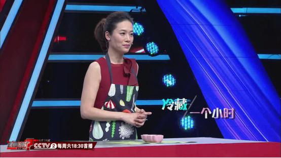 别再用刀刮鱼鳞了！只需这一味调料鱼鳞轻松去除