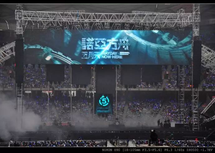 流浪地球的十个细节,流浪地球没看懂