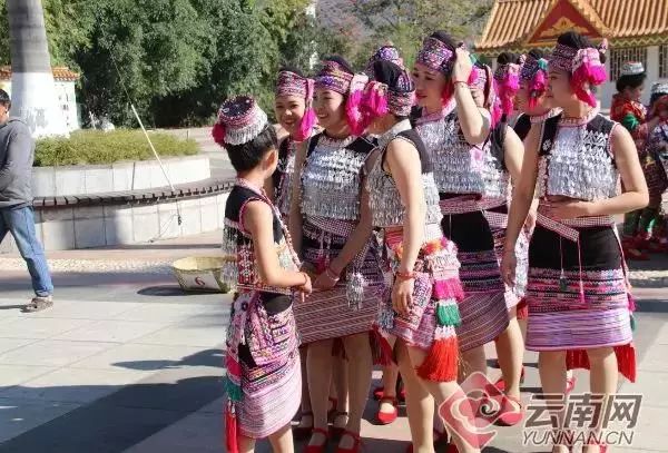 「今日看点」“忠诚卫士”筑起雪山安全屏障/3464万人次春节假期游云南