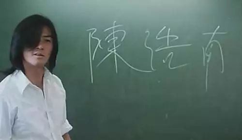 从微信昵称看性格,经常改微信名的人是什么性格