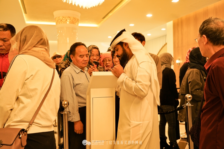 迪拜的谢赫扎伊德清真寺,迪拜清真寺谢赫扎伊德