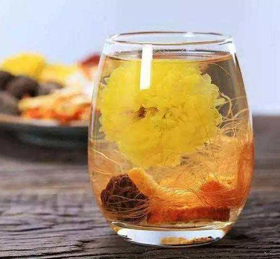 37岁男子被抢救4天,39岁男子被送医院抢救