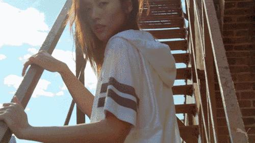 运动鞋鞋帮高度怎么选,穿运动鞋腿不好看