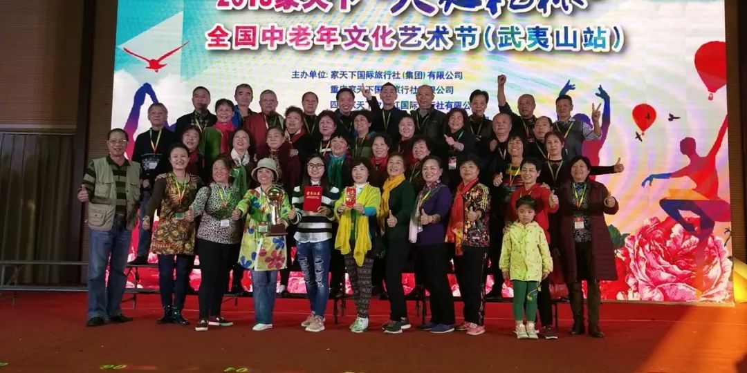 港珠澳旅游专列,498元港珠澳七日游