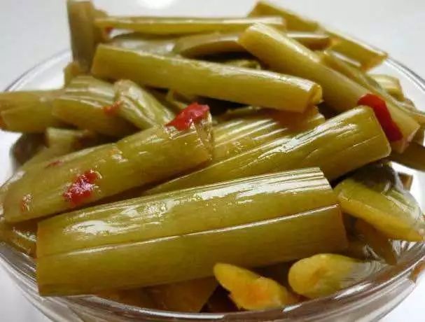 放弃高薪回农村种甘蔗,放弃高薪回农村种果树