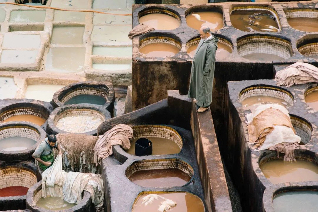 这座城是“好色”者的天堂，带上相机，并且谨慎！