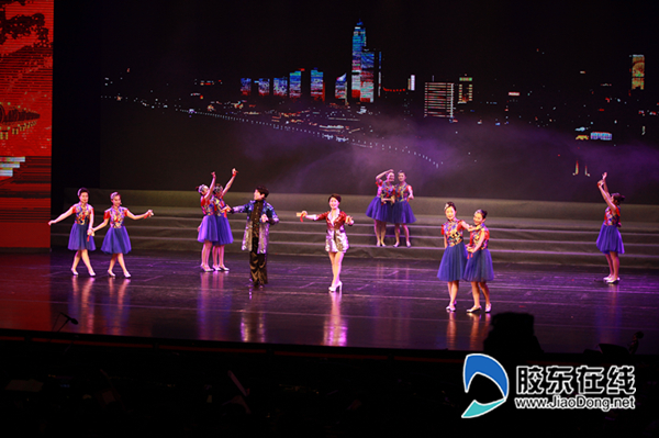 奋进新时代晚会,奋进新时代新春晚会