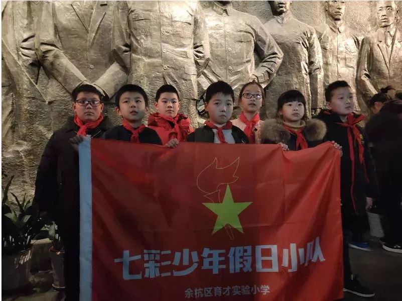 小学生们花式补寒假作业,孩子们寒假作业都有哪些精彩瞬间