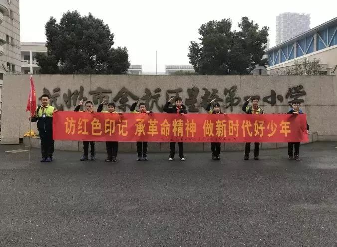 小学生们花式补寒假作业,孩子们寒假作业都有哪些精彩瞬间