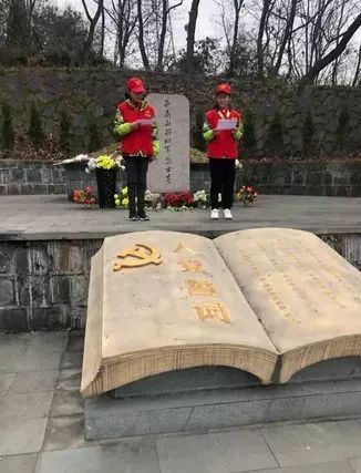 小学生们花式补寒假作业,孩子们寒假作业都有哪些精彩瞬间