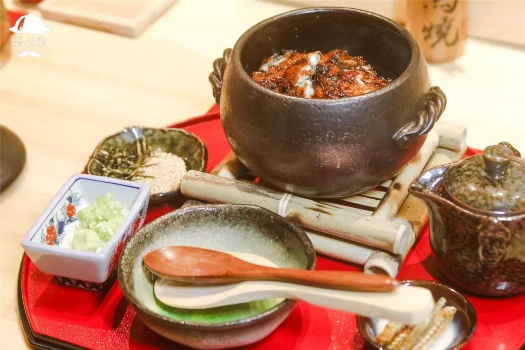 火遍牡丹街的正宗日料，鸟悄地在净月开分店啦！