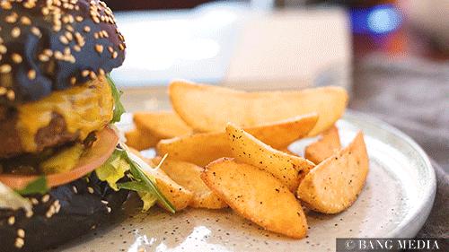 下雨天泡咖啡,下雨泡咖啡厅