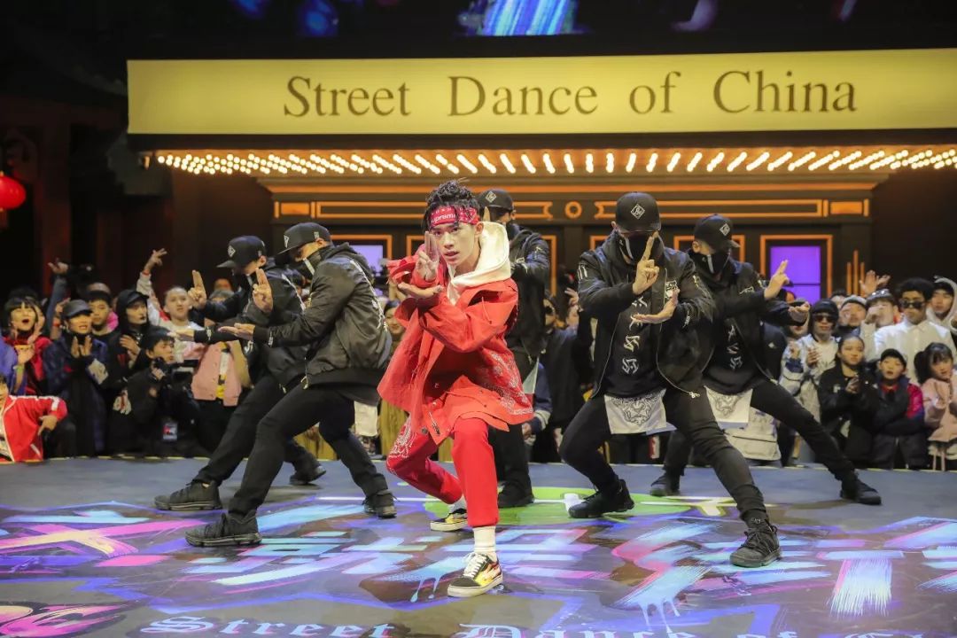 激动！霹雳舞、冲浪、攀岩比赛可能要成为奥运项目了丨今日热词打卡