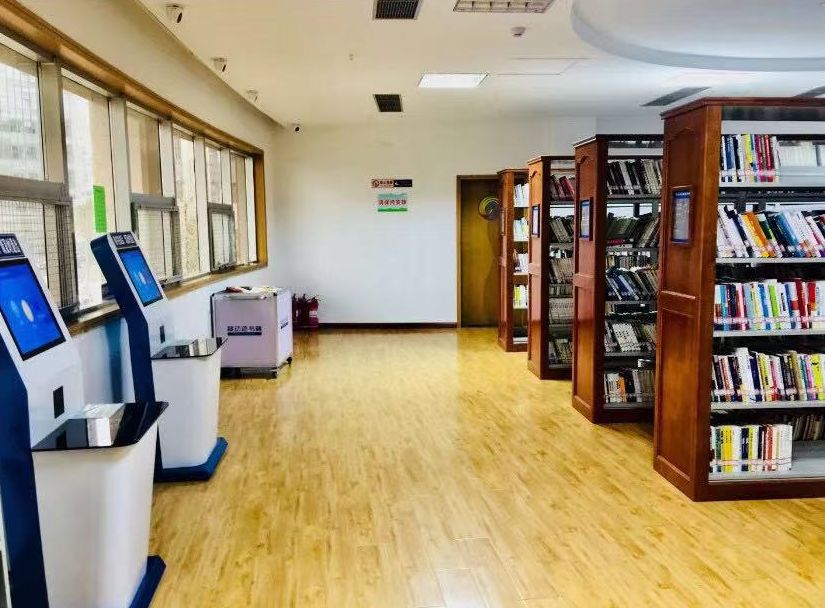 西海岸新区最大的图书馆,青岛西海岸新区24小时自助图书馆