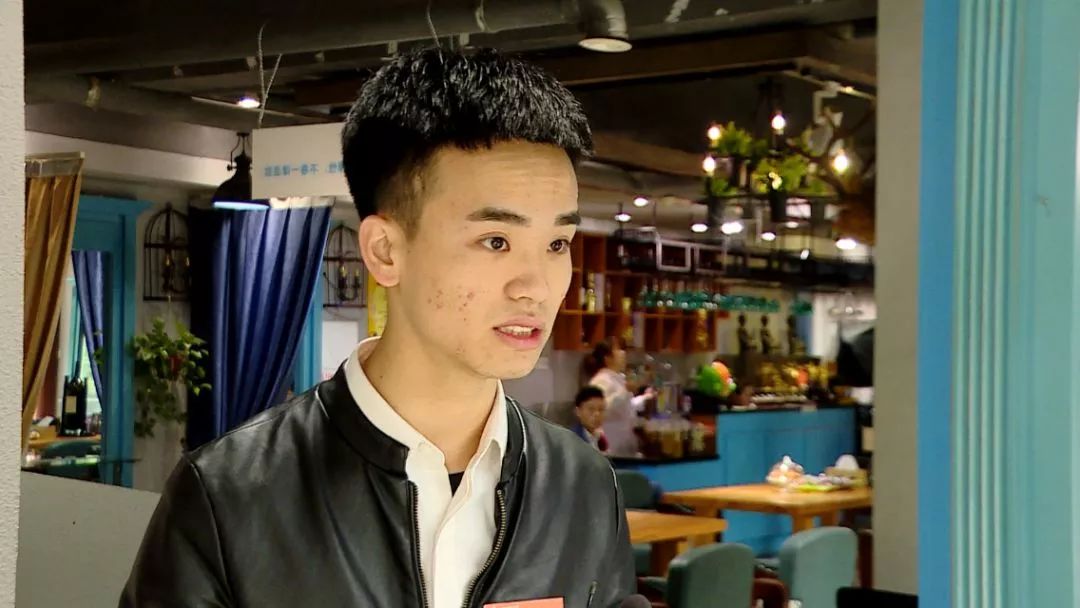 美女被理发店骗走,女子理发被忽悠贷款十几万后续