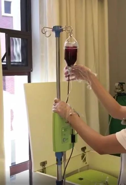 网红带货化妆品防癌,网红修复红血丝护肤产品