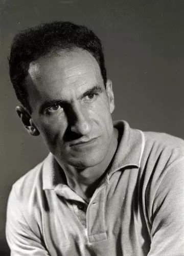 西甲门将足球技术,足球守门员怎么练成大神