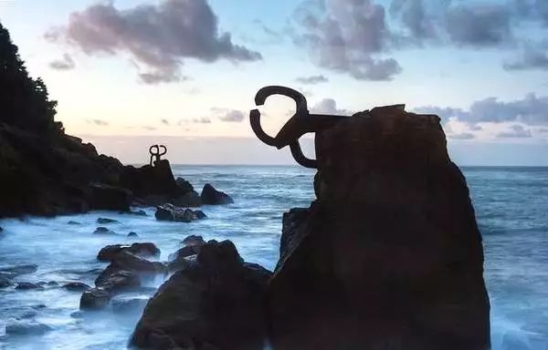 西甲门将足球技术,足球守门员怎么练成大神