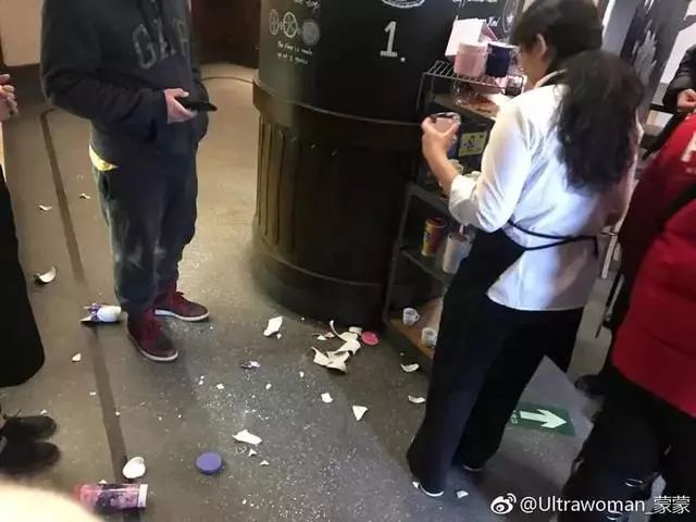 从199元炒到1000元，清晨排队、大打出手，就为个杯子