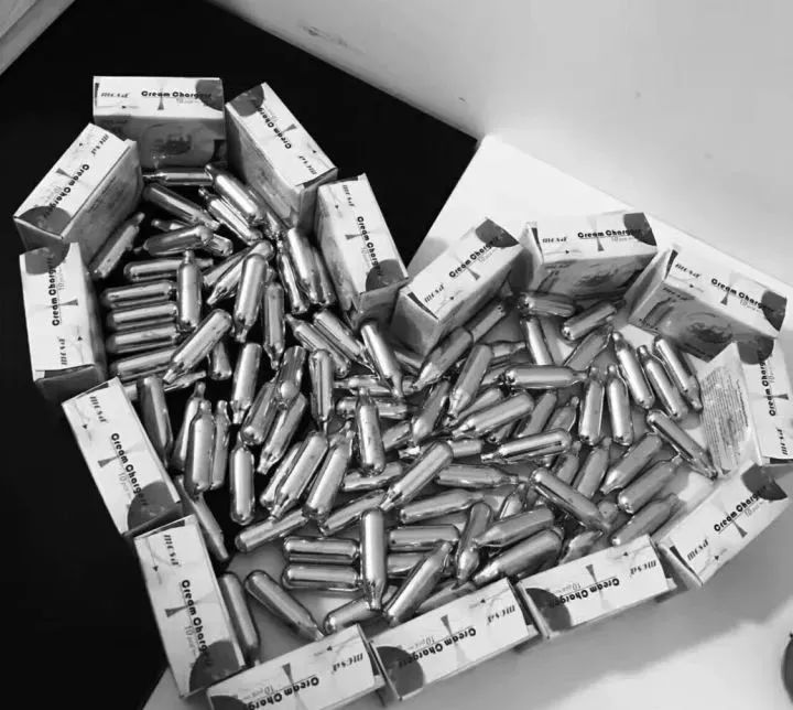 新型毒品已经盯上孩子原视频,新型毒品盯上孩子们